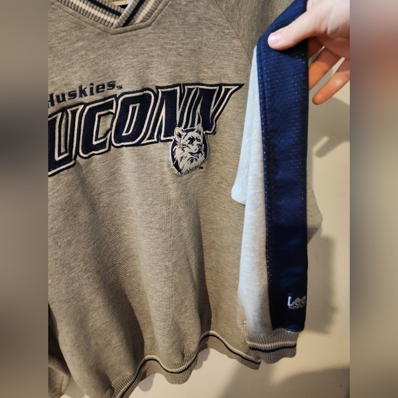 RARE 90s UCONN Huskies Lee Pullover Sweater - Picture 6 of 9